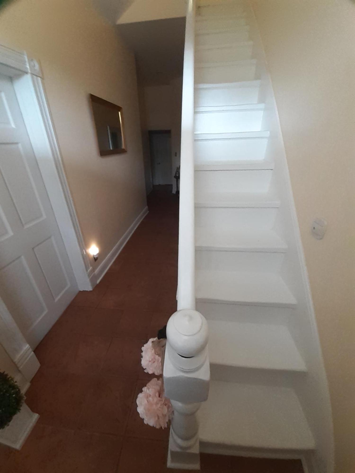 Cozy Turret At Nottingham Place In With Plush Queen Bed, Private Detached Full Bath Wise